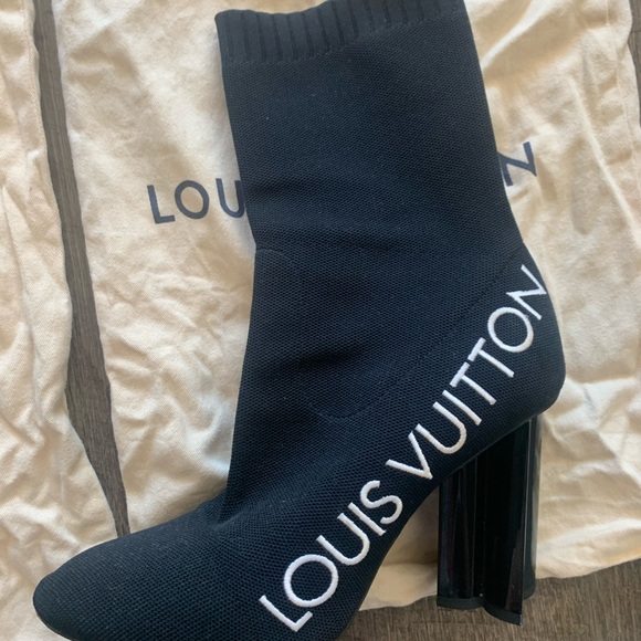 Louis Vuitton knitted sock boots in great quality with dust bags - Picture 6 of 8